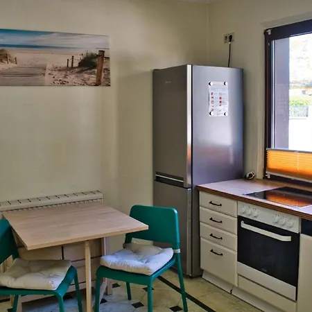 Ferienhus Maisonettewohnung Auf 3 Etagen Mit Balkon, Gartennutzung, In Ruhiger Lage Baabe