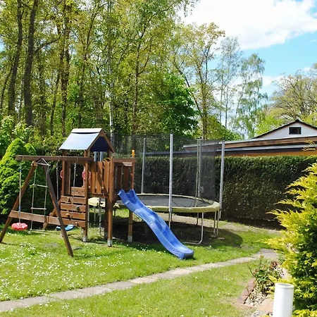 Apartament Ferienhus Maisonettewohnung Auf 3 Etagen Mit Balkon, Gartennutzung, In Ruhiger Lage Baabe